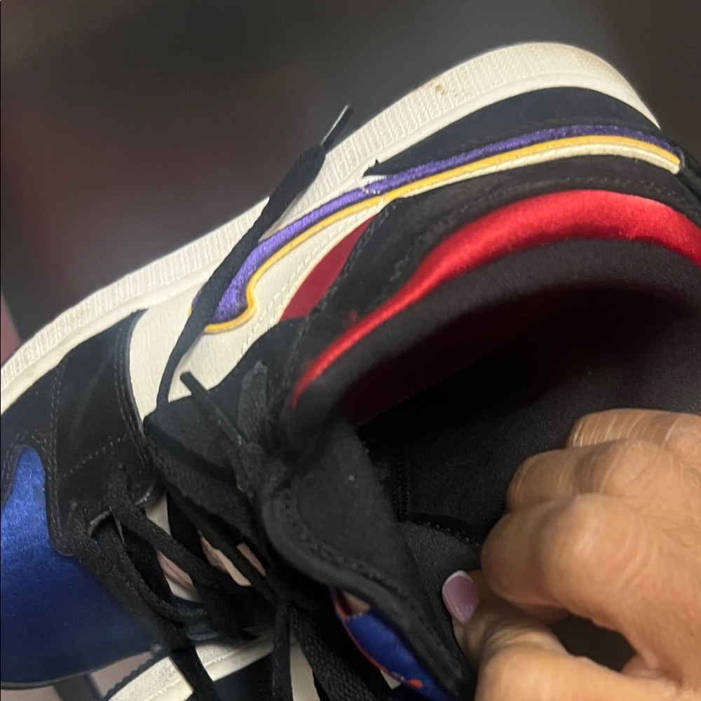 Jordan 1 - Picture 6 of 10